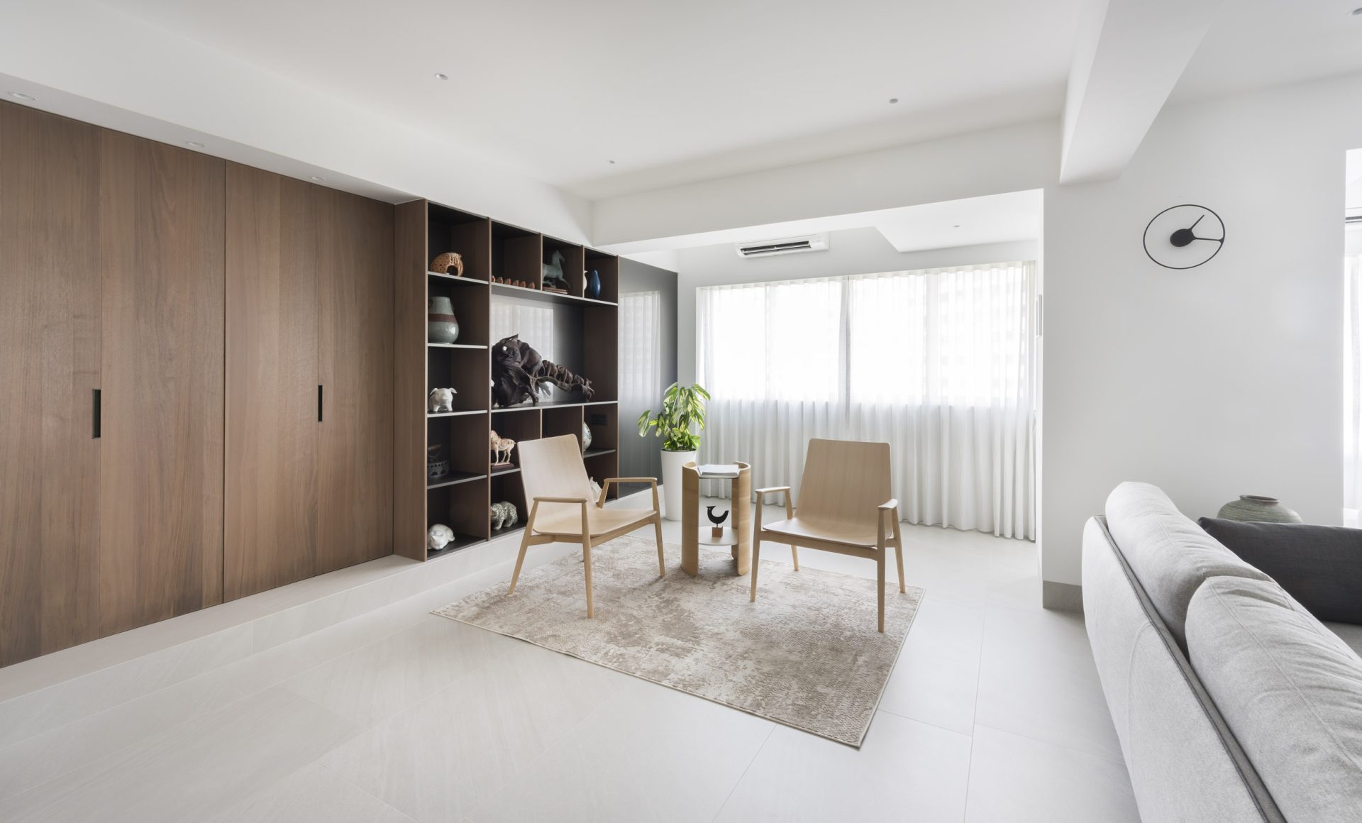 Pandan Valley apartment by Artistroom, foyer