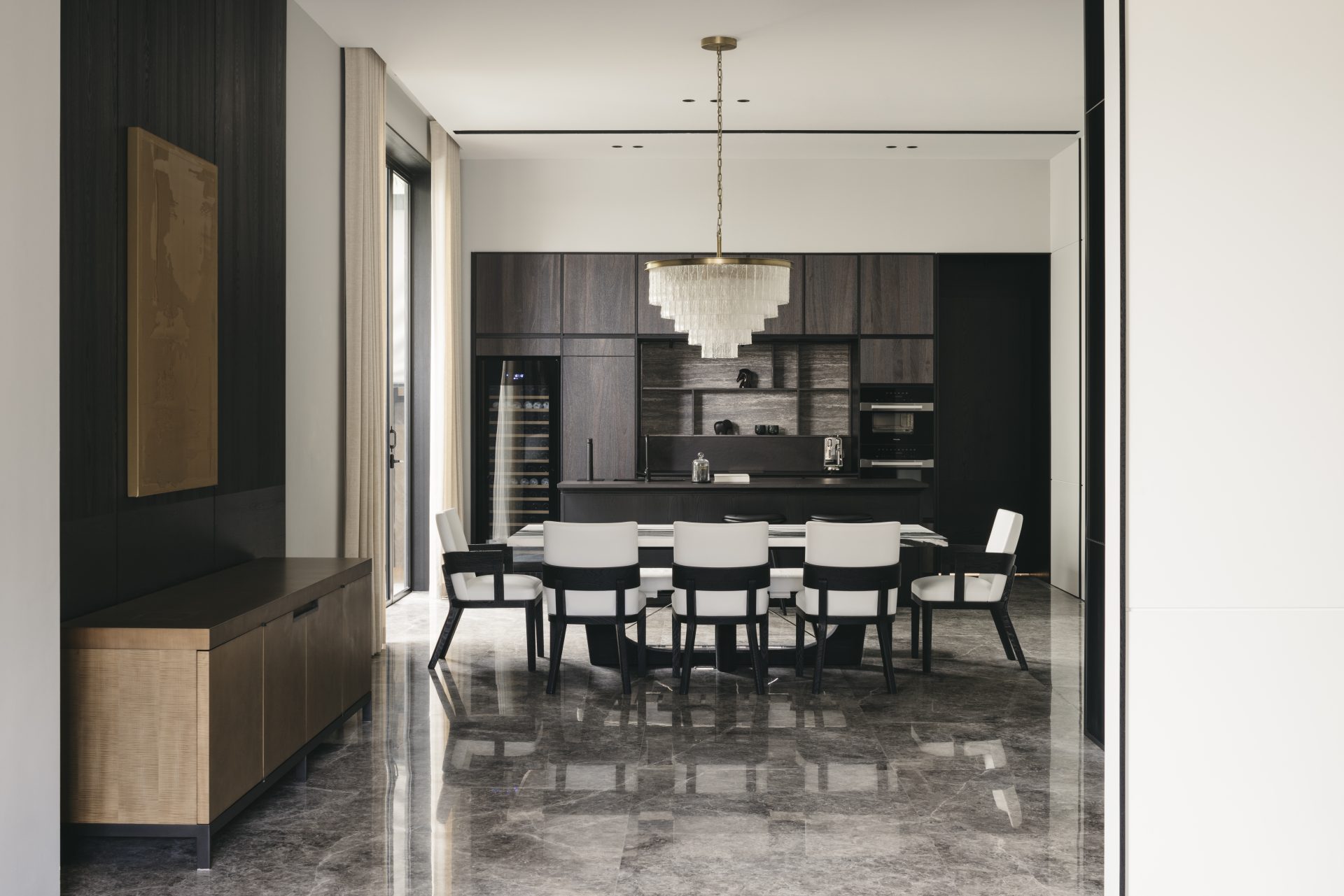Semi-detached house in Bukit Timah by Joey Khu ID, dining room
