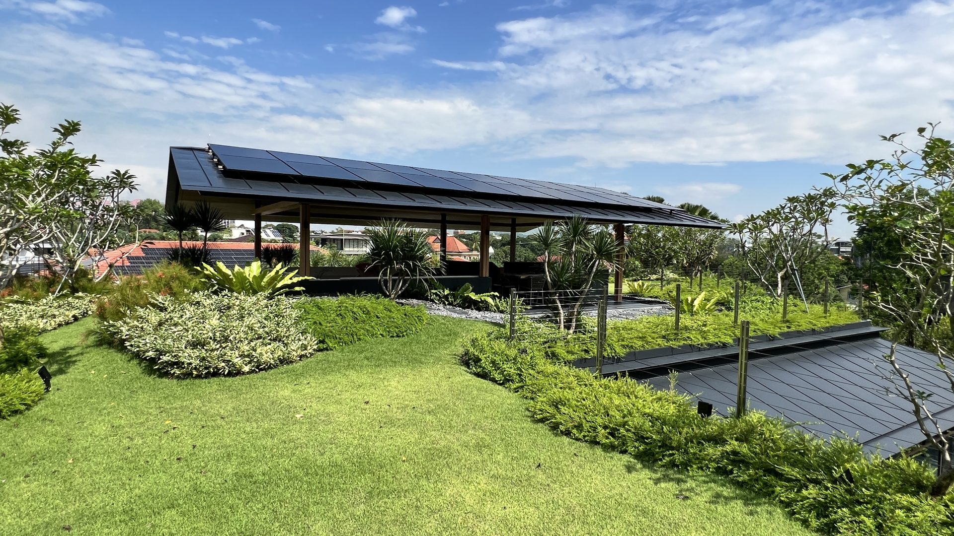 Farrer Road bungalow by Guz Architects, pavilion